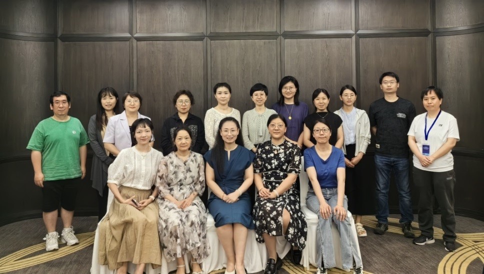 科技信息6.jpg